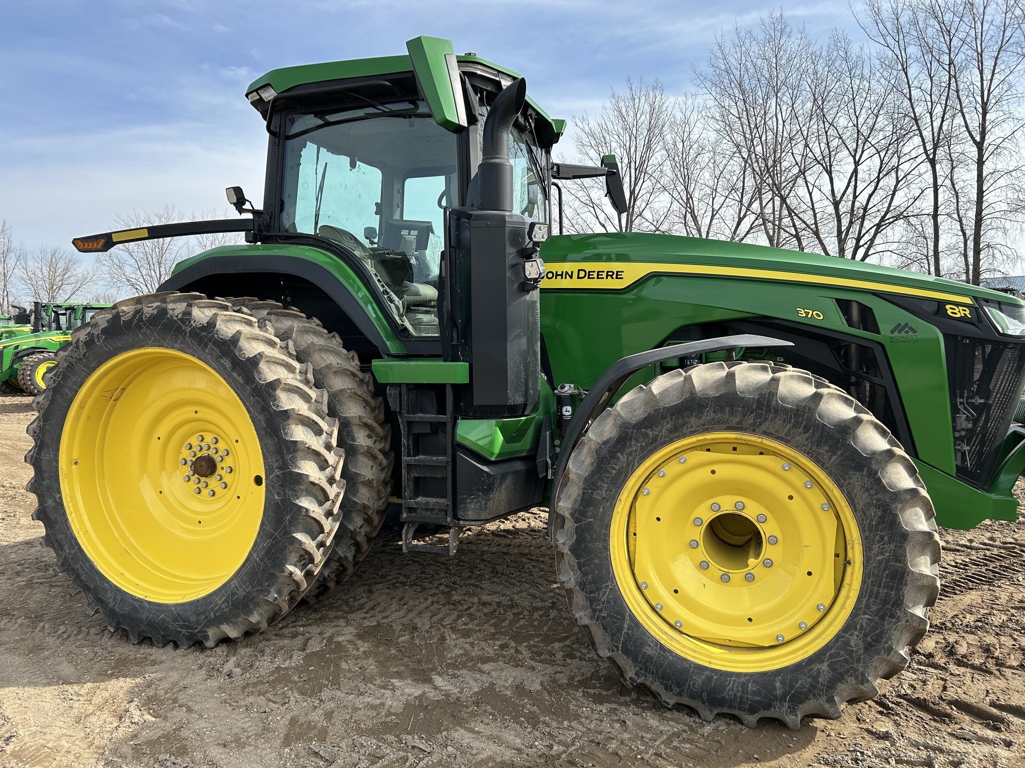 2024 John Deere 8R 370 Tractor
