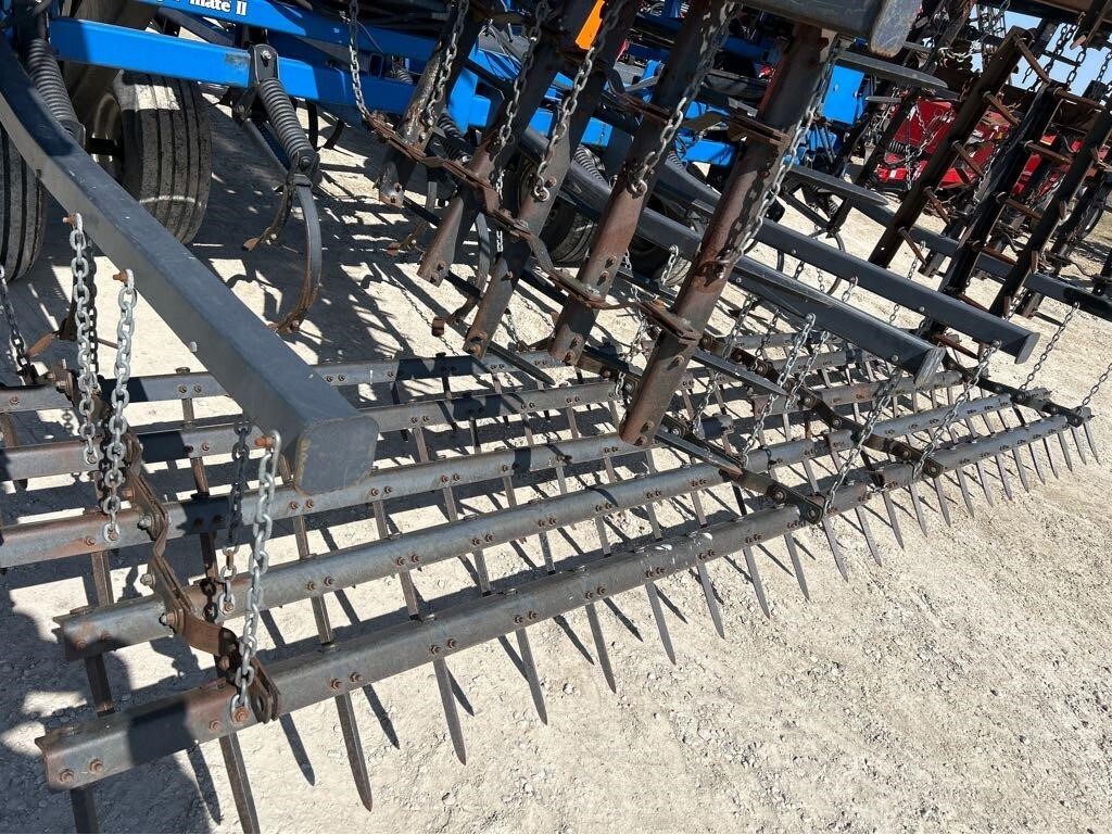 2000 DMI Tigermate II Field Cultivator