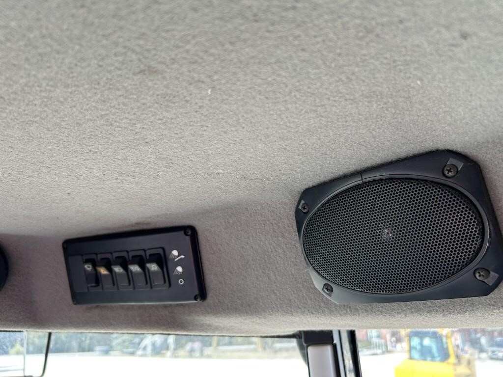 2000 Massey Ferguson 8780XP Combine