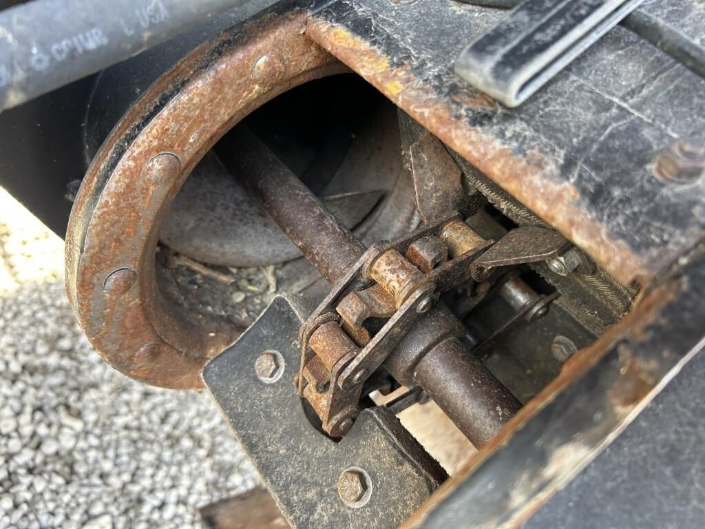 2000 Massey Ferguson 8780XP Combine