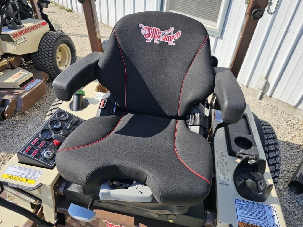 2025 Grasshopper 400D Accessories and Attachment