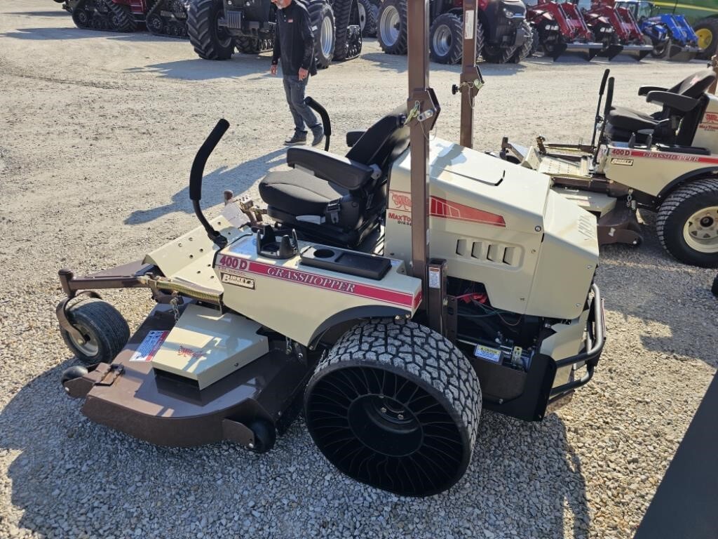 2025 Grasshopper 400D Accessories and Attachment