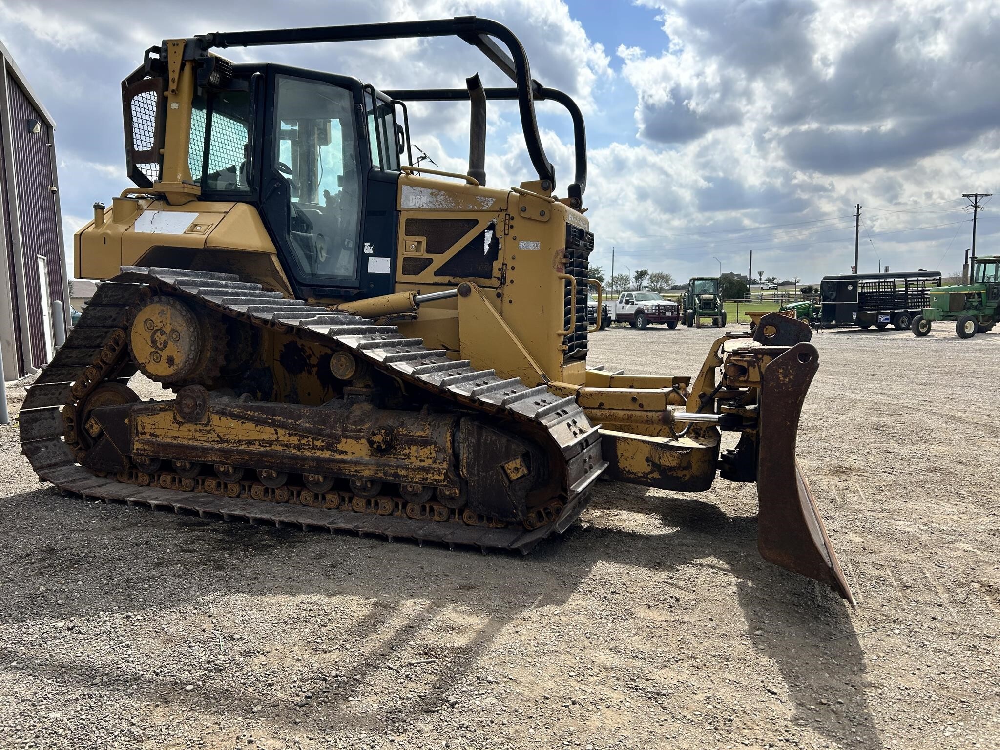 2010 Caterpillar D6N LGP Dozer