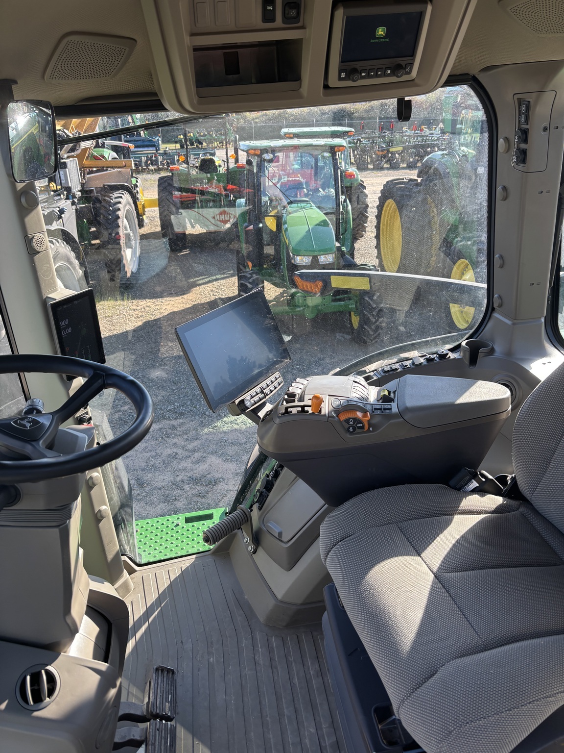 2024 John Deere 8R 310 Tractor