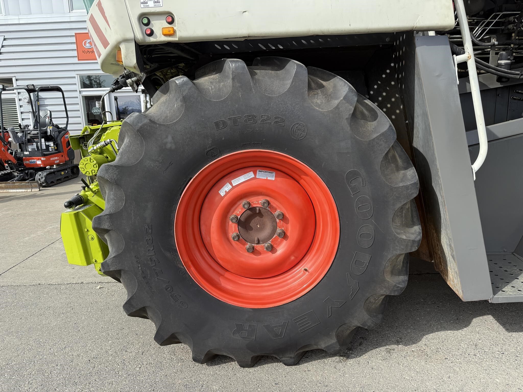 2004 Claas Jaguar 900 Self-Propelled Forage Harvester