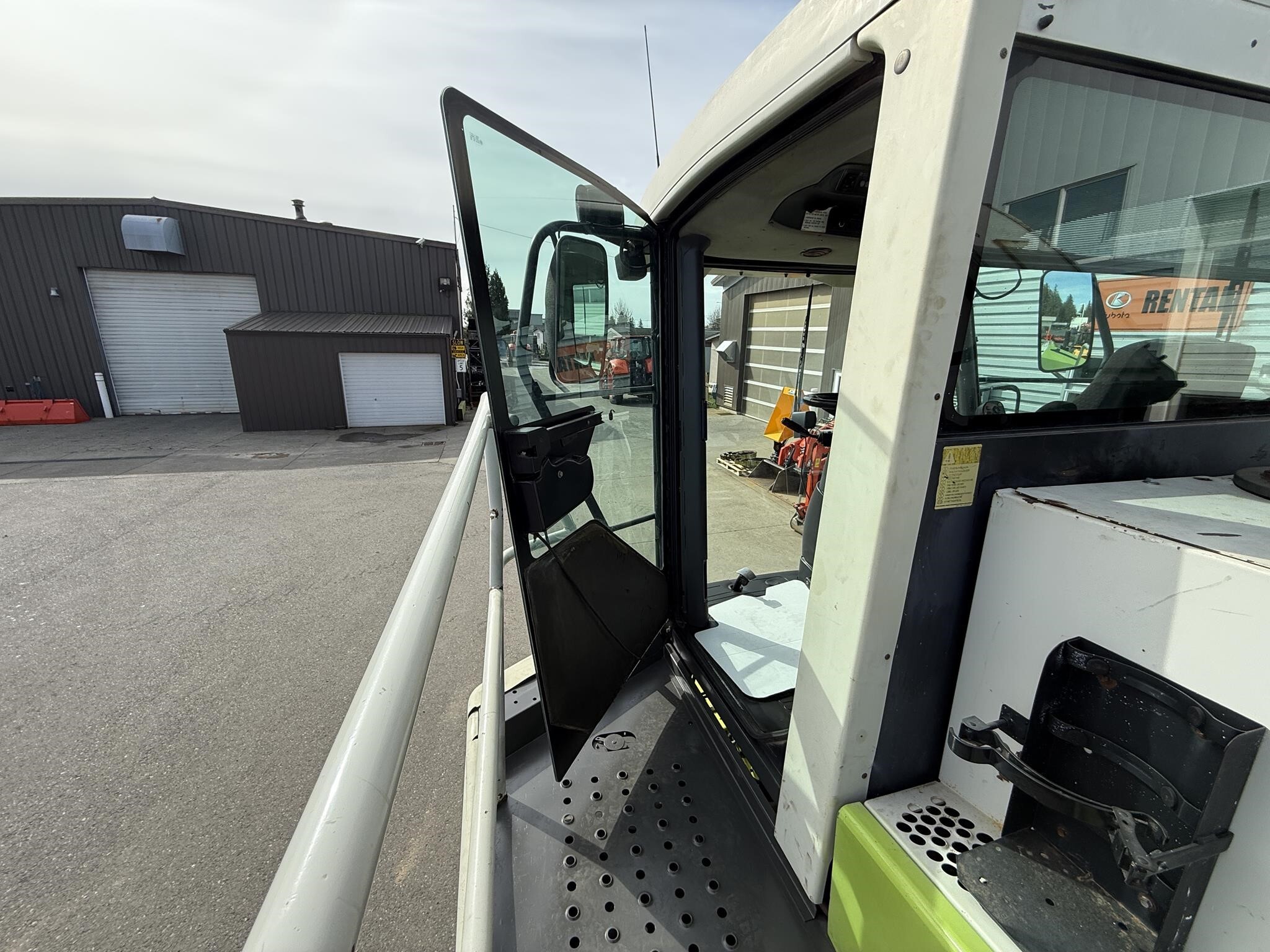 2004 Claas Jaguar 900 Self-Propelled Forage Harvester