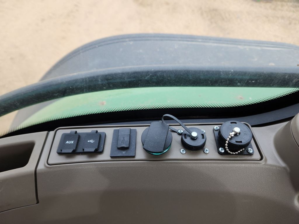 2024 John Deere 8R 230 Tractor