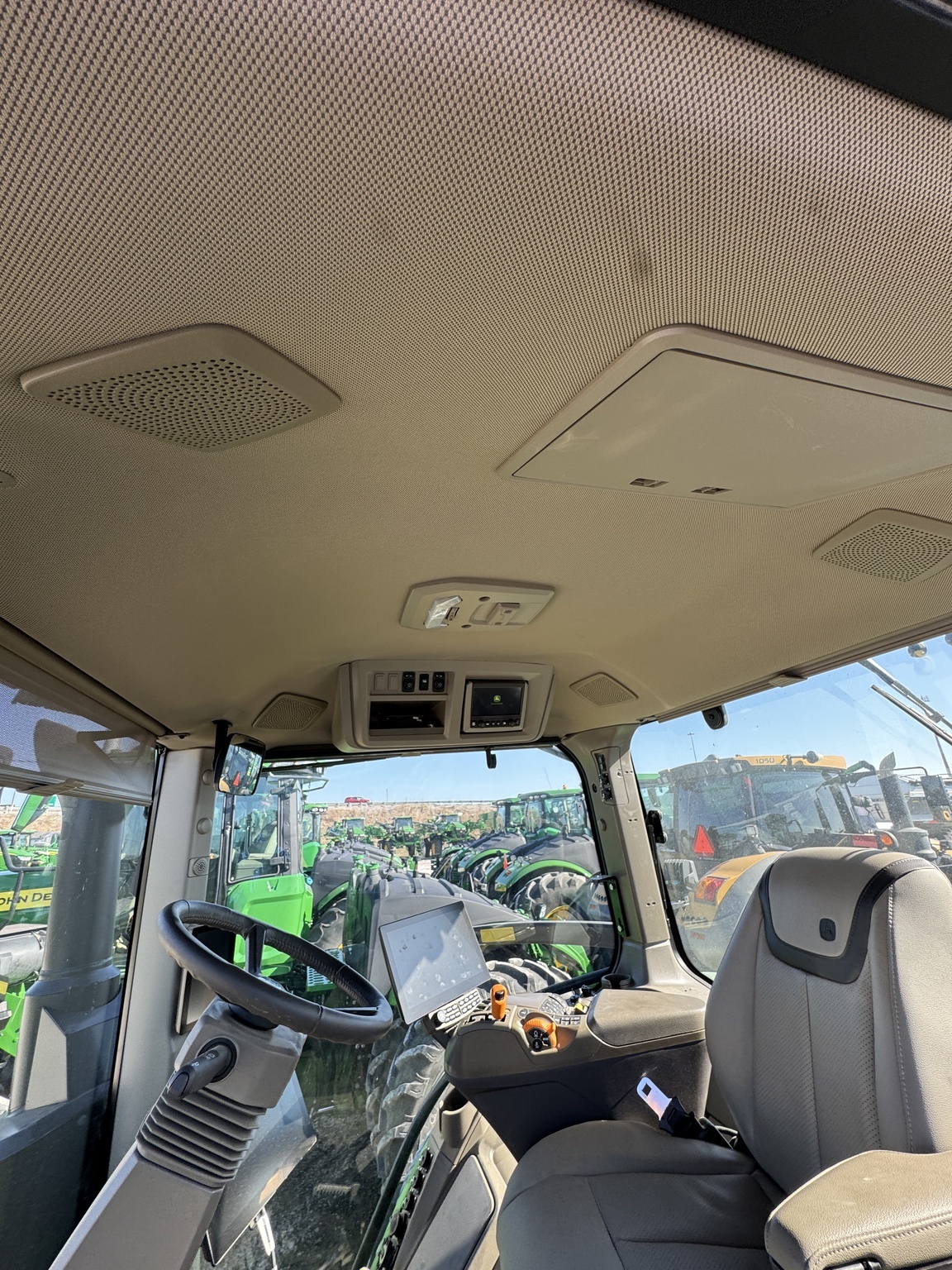 2024 John Deere 8R 280 Tractor
