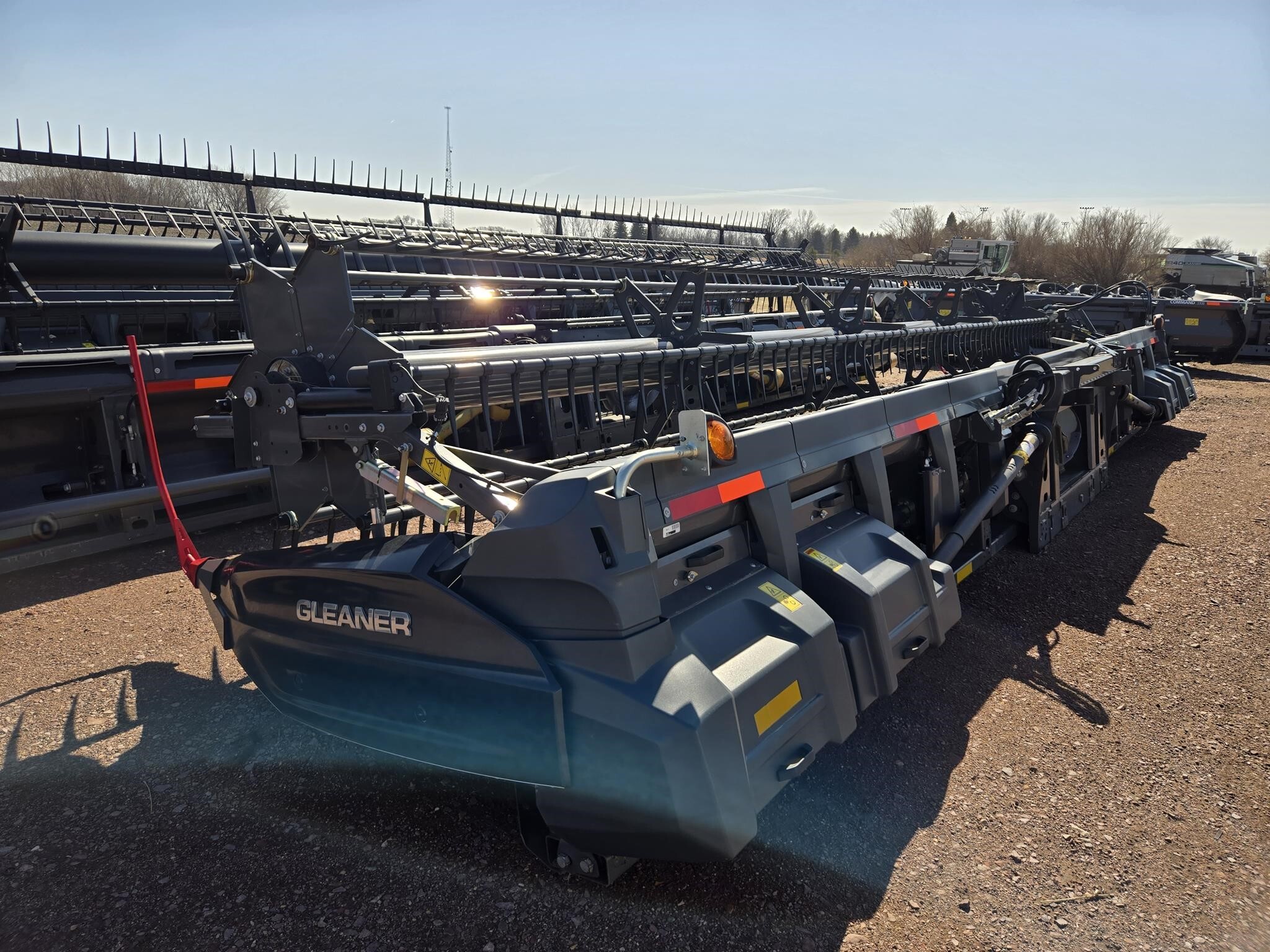 2022 Gleaner 9330 Platform
