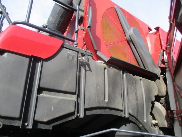 2015 Case IH 8240 Combine
