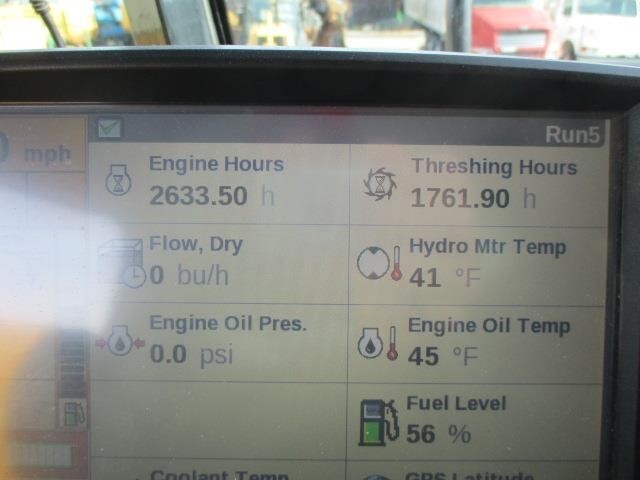2015 Case IH 8240 Combine