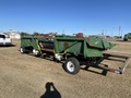  John Deere 853A Corn Head