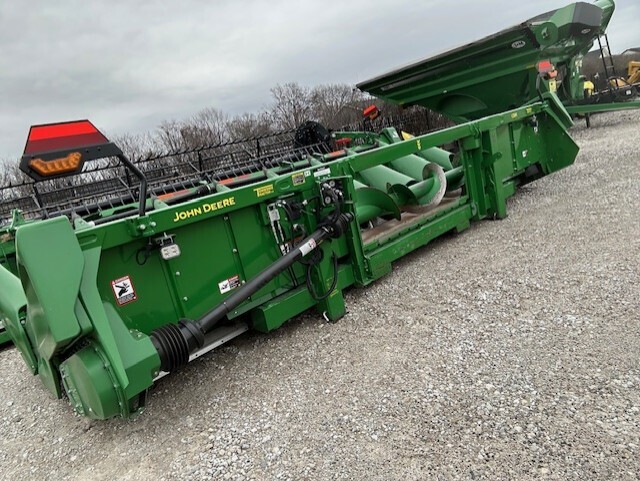 2021 John Deere C8R Corn Head