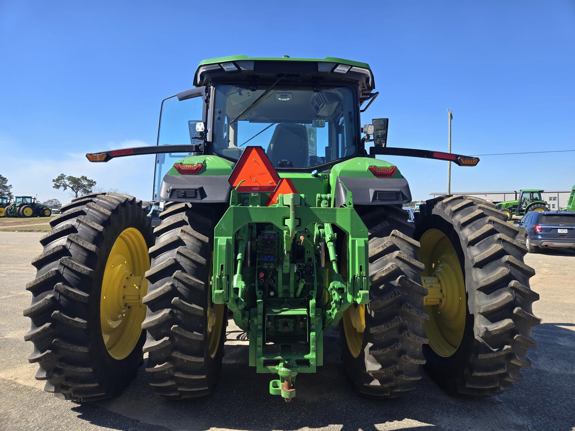 2023 John Deere 8R 310 Tractor