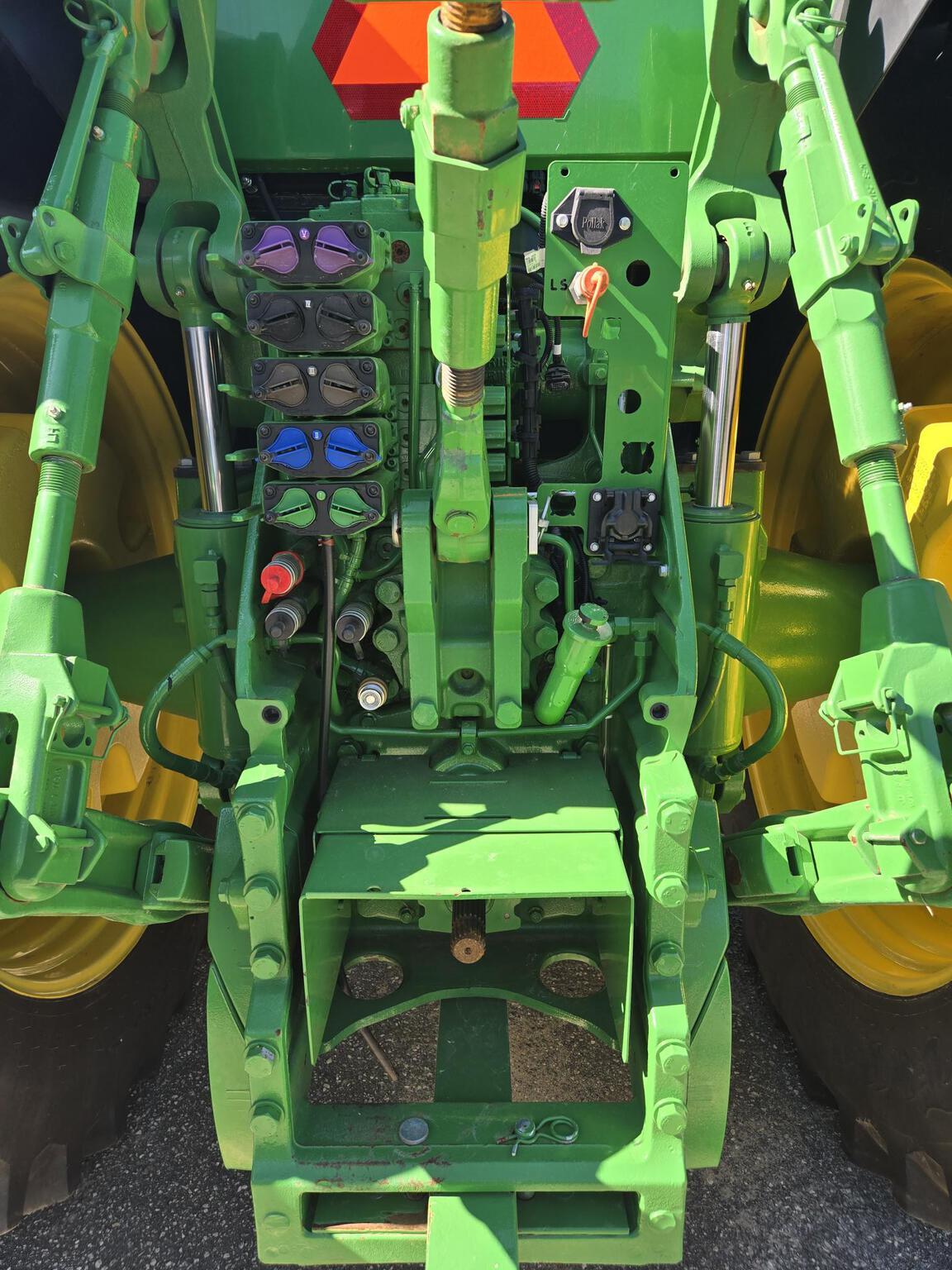 2023 John Deere 8R 310 Tractor