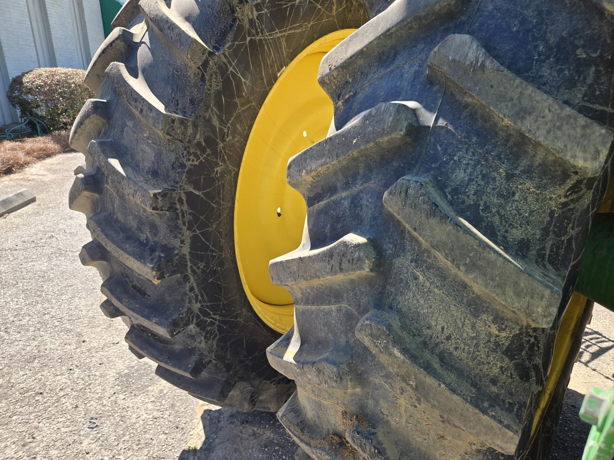 2023 John Deere 8R 280 Tractor