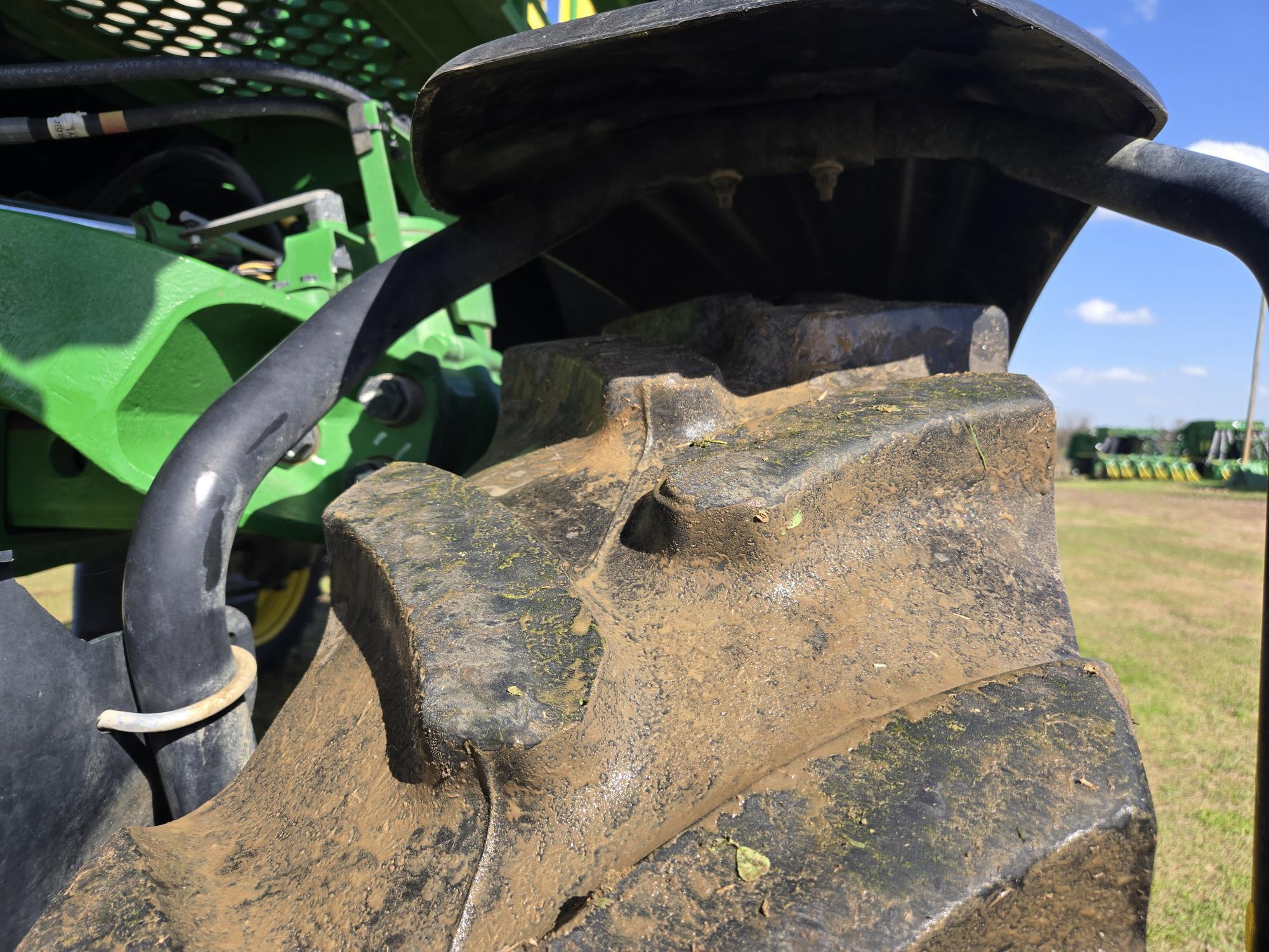 2023 John Deere 408R Self-Propelled Sprayer