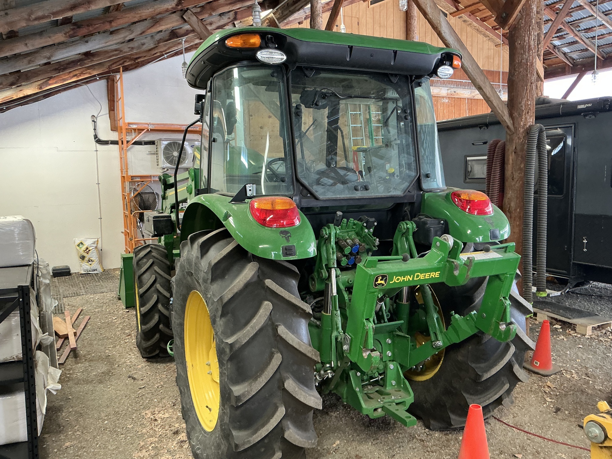 2018 John Deere 5115M Tractor