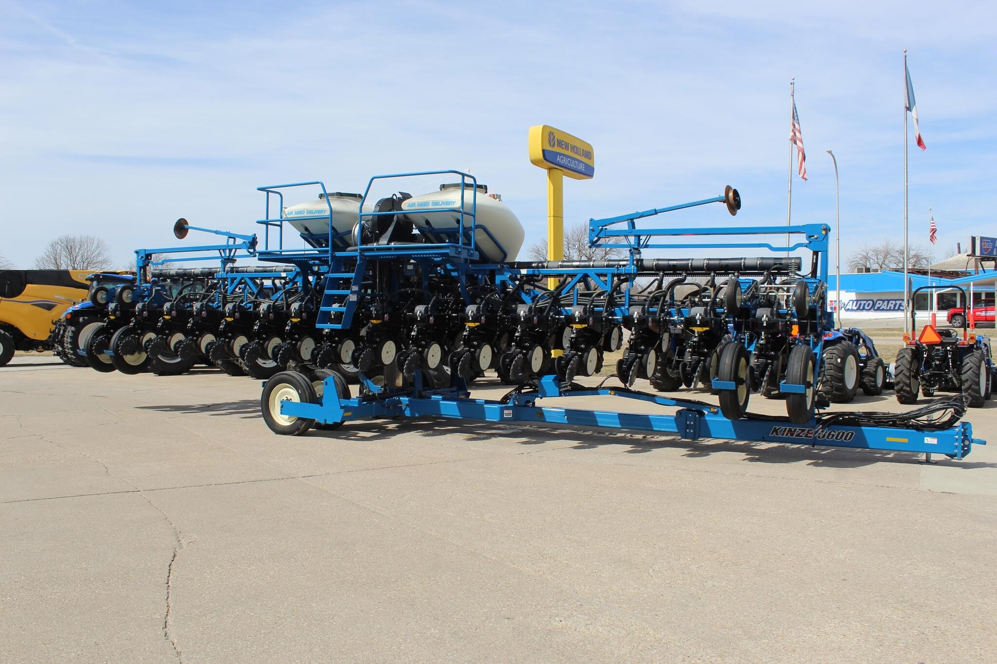 2016 Kinze 3600 ASD Planter