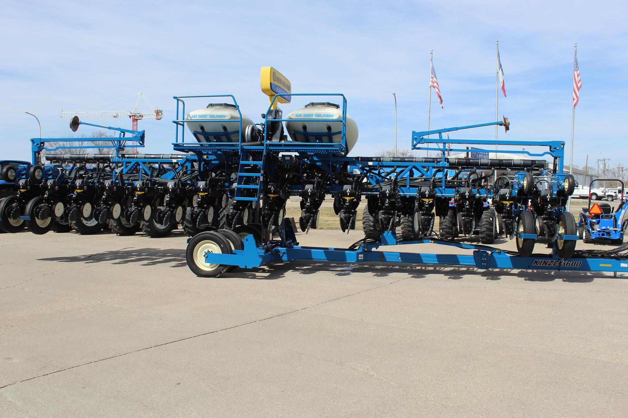 2016 Kinze 3600 ASD Planter