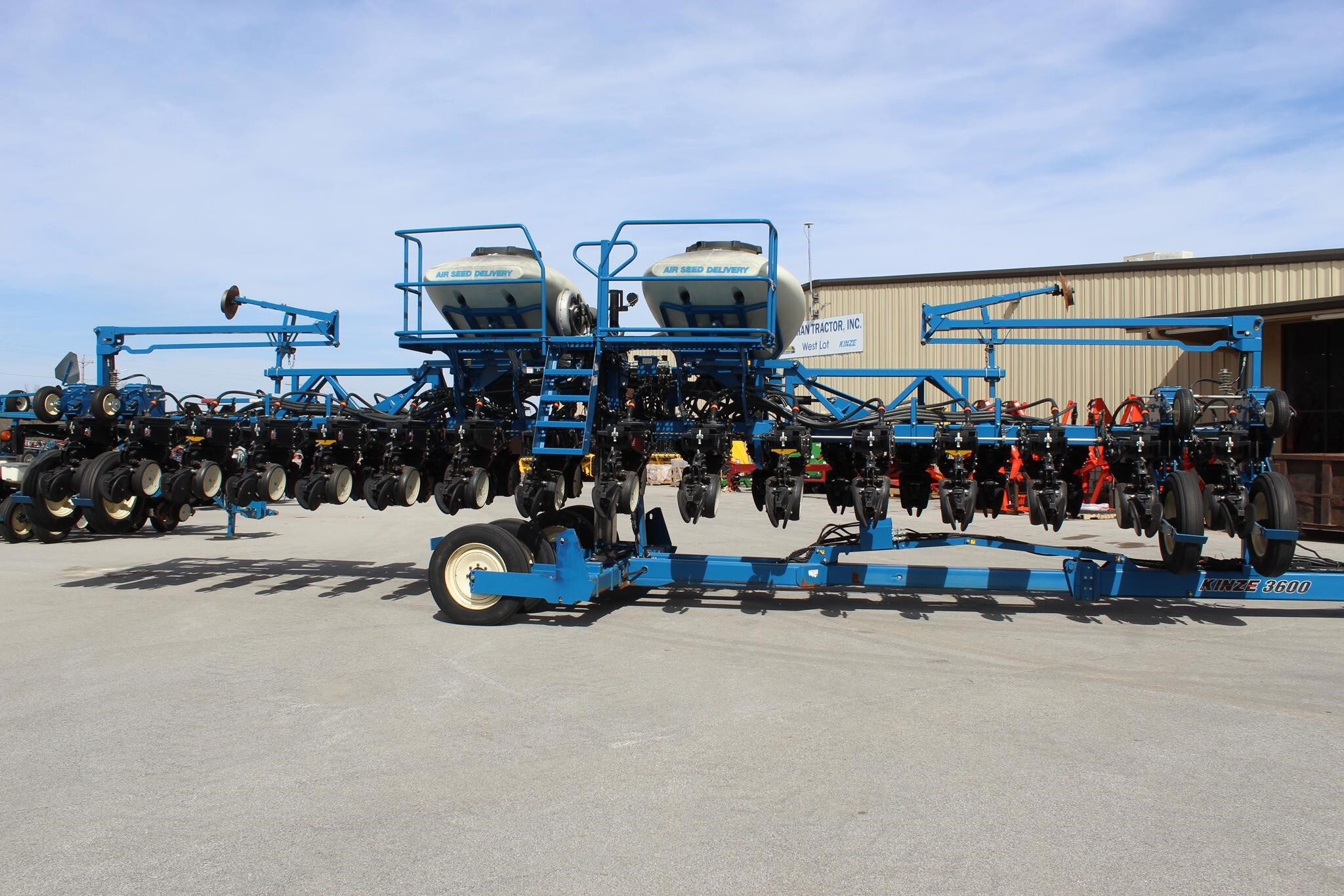 2013 Kinze 3600 ASD Planter