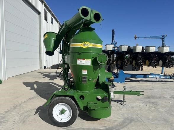 2007 Walinga AGRI-VAC 7614DLX Grain Vac