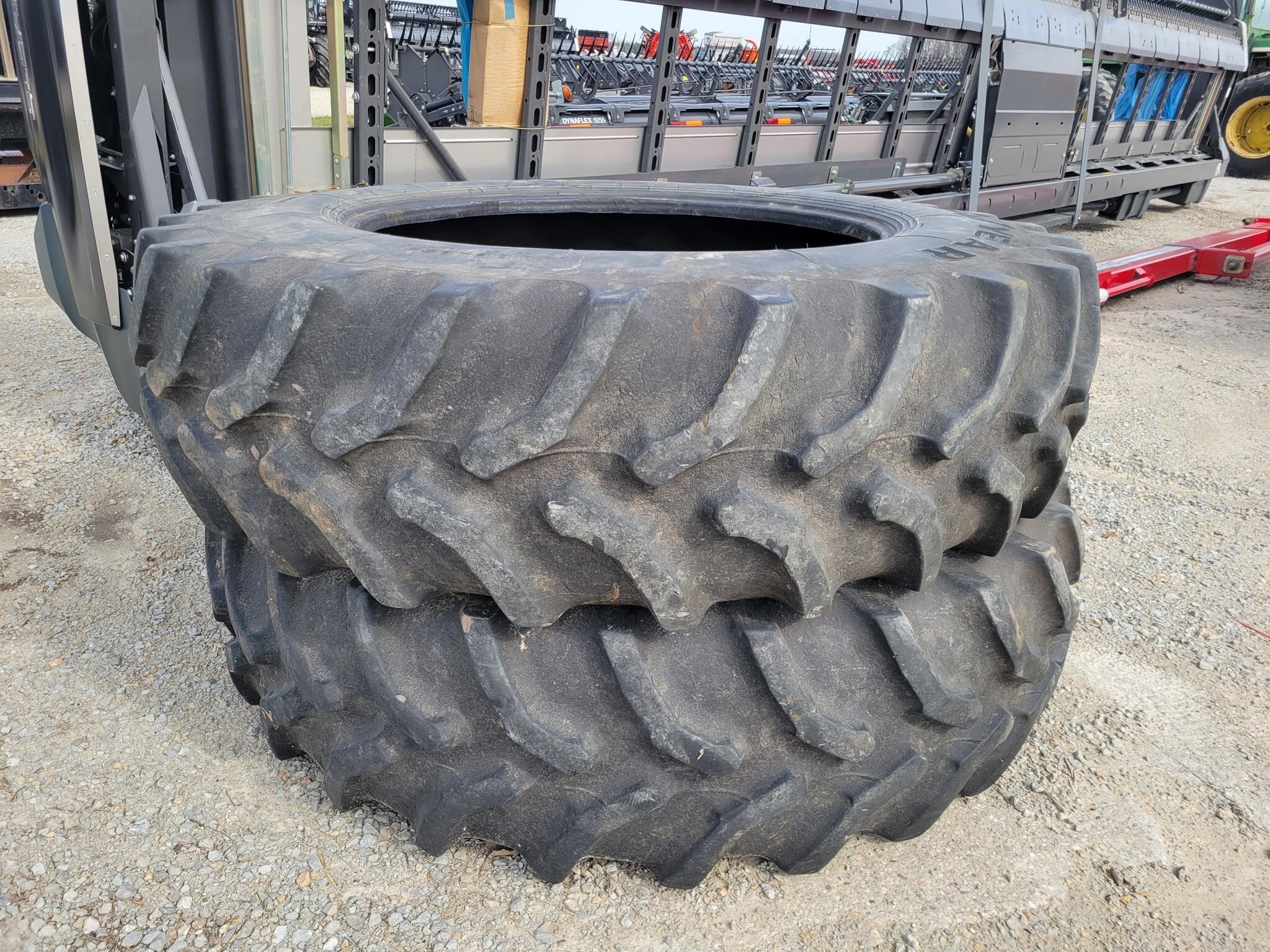  Goodyear 520/85R42 Wheels / Tires / Track