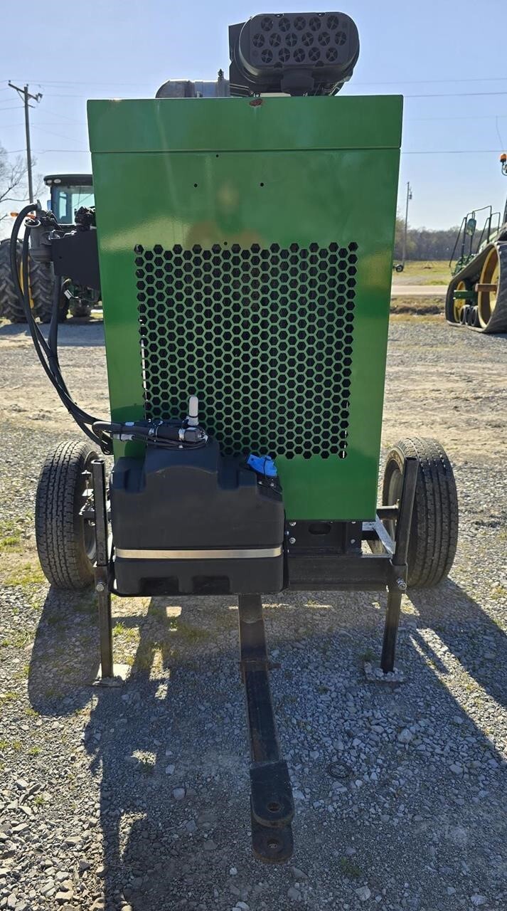 2021 John Deere 4045T Irrigation