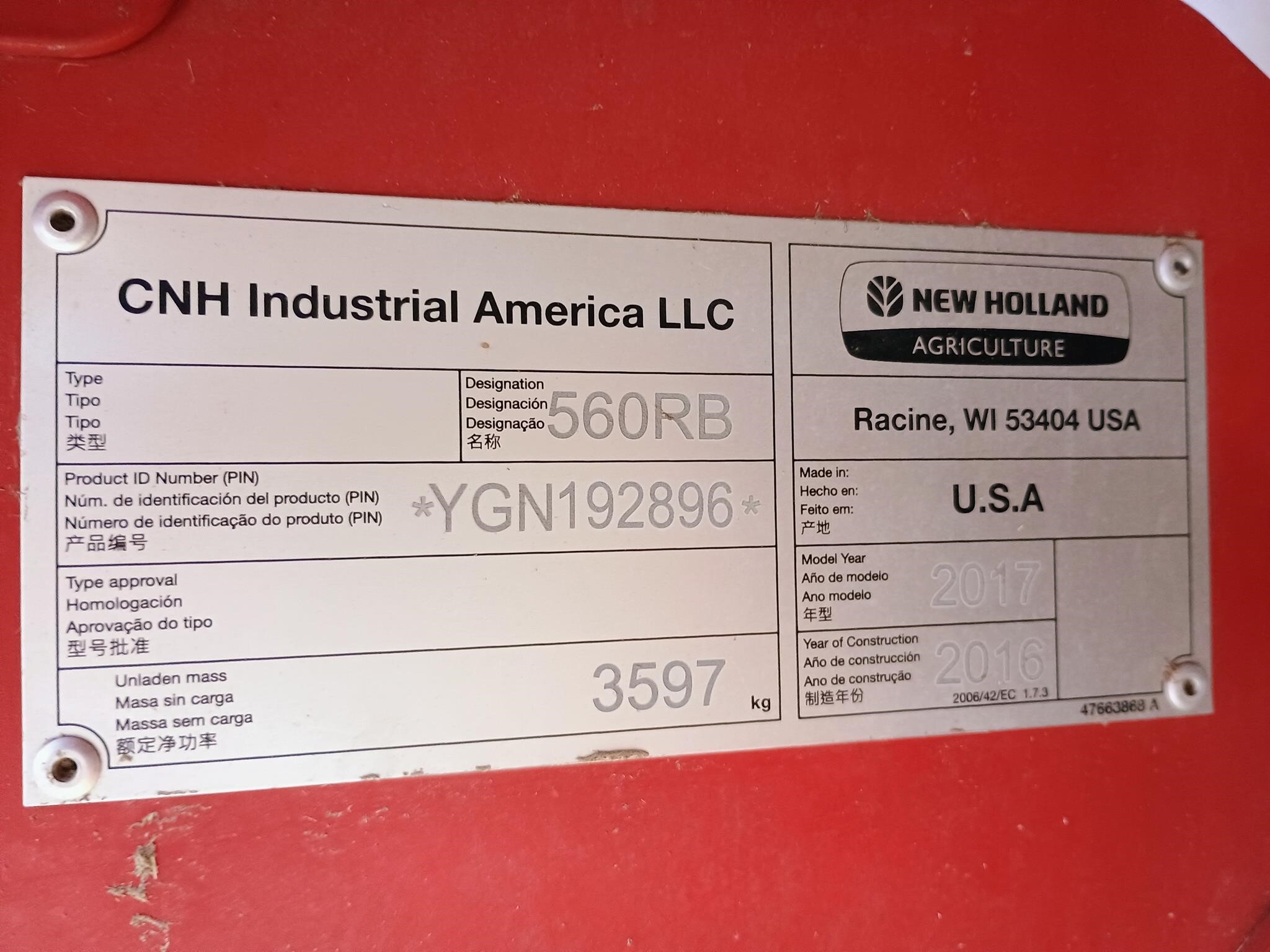 2017 New Holland Roll-Belt 560 Round Baler