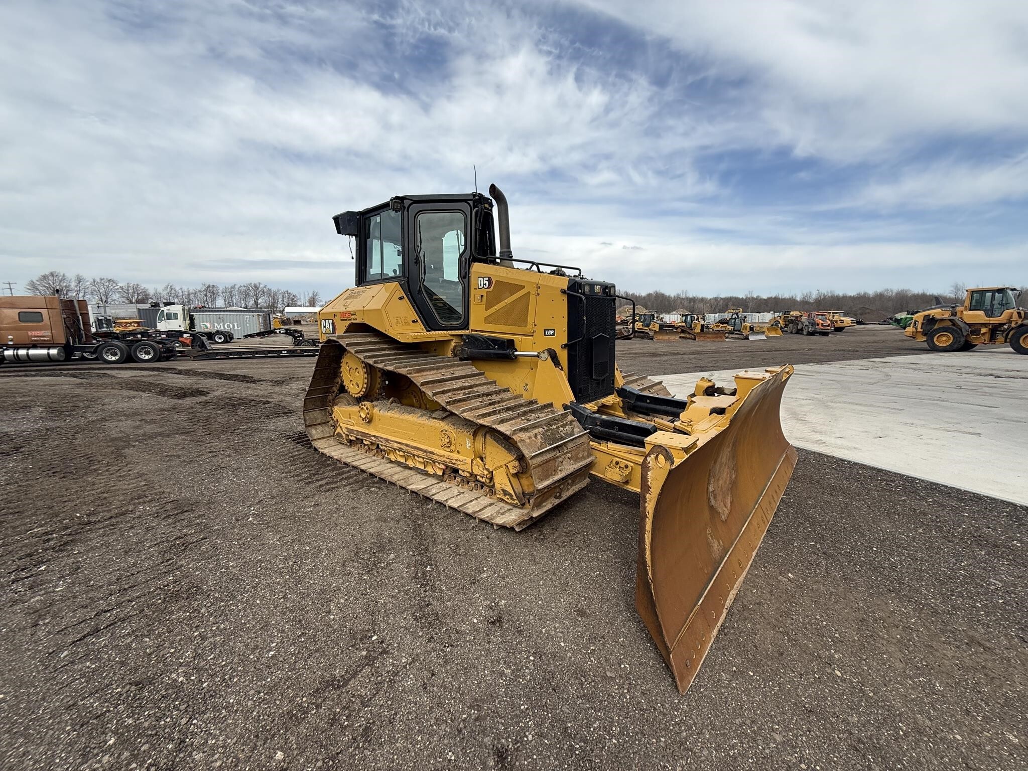 2020 Caterpillar D5 LGP Dozer