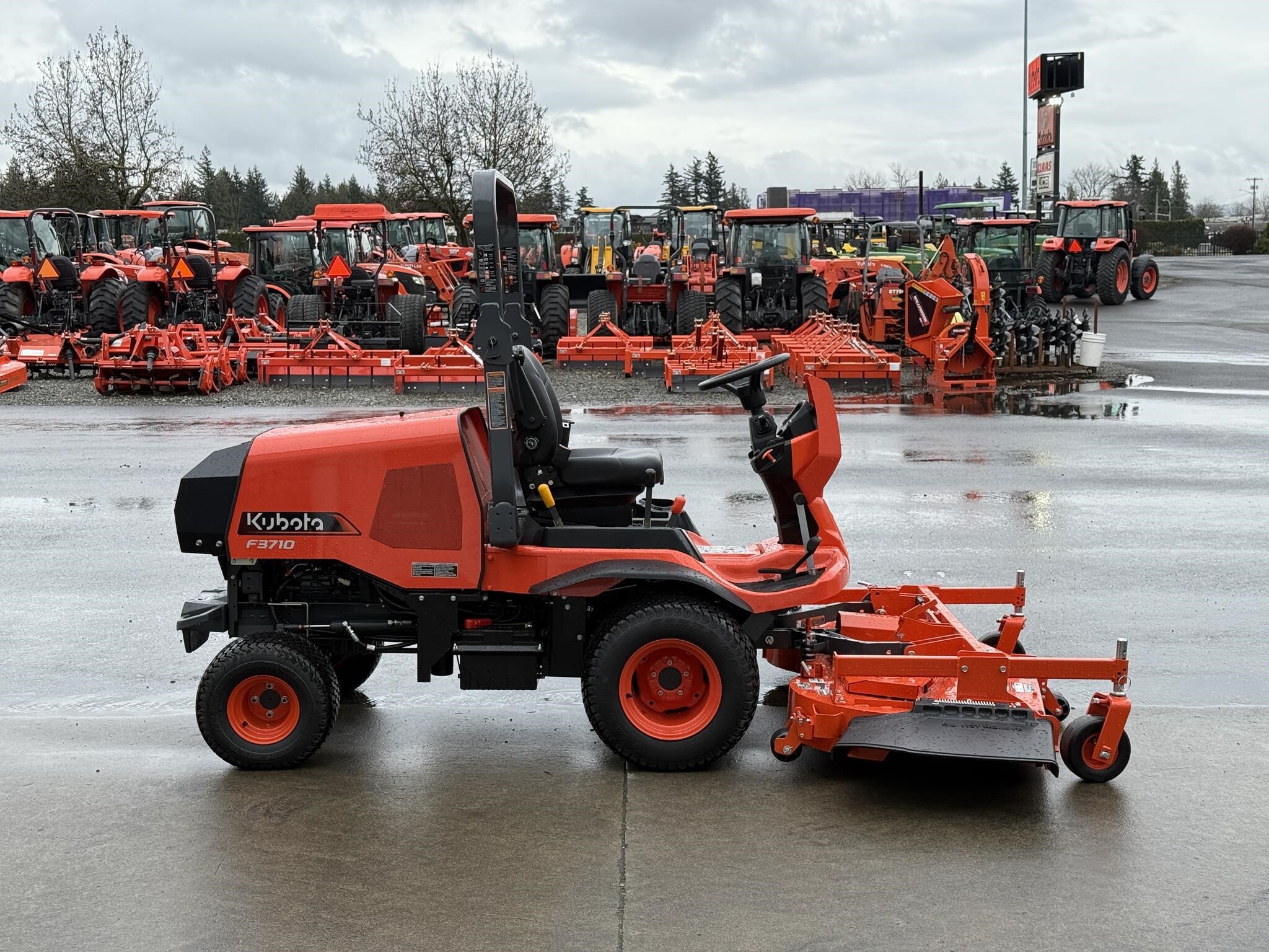 2026 Kubota F3710 Lawn Mower - $37,000 | Machinery Pete
