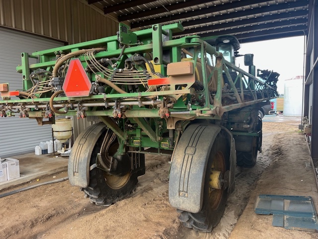 2022 John Deere R4023 Self-Propelled Sprayer