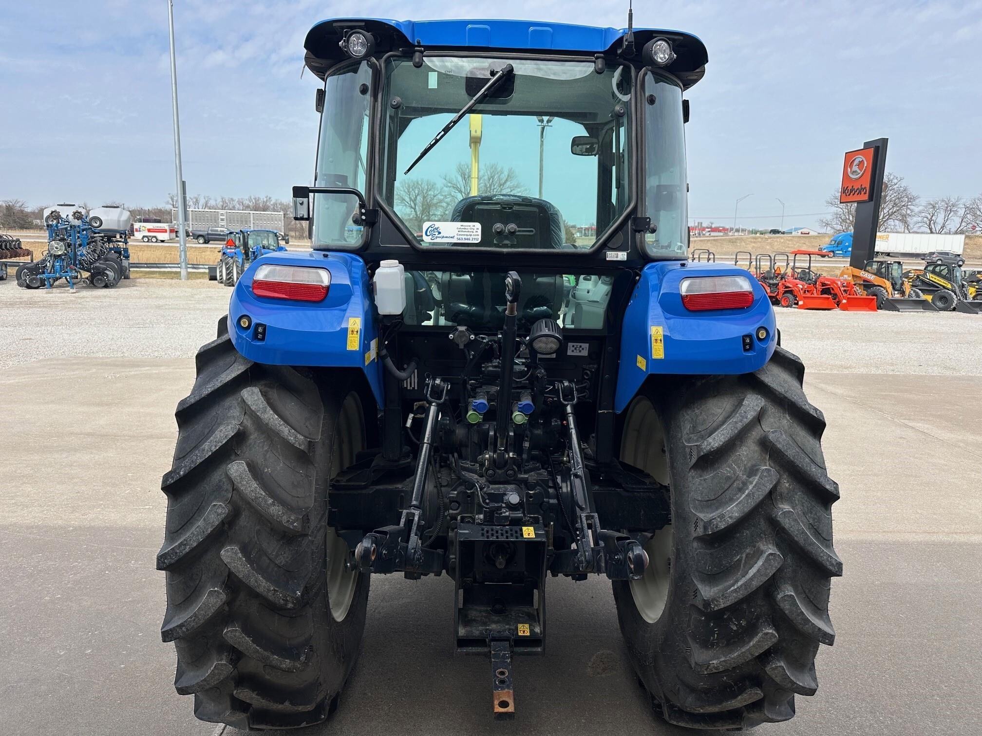 2022 New Holland T5.120 Tractor