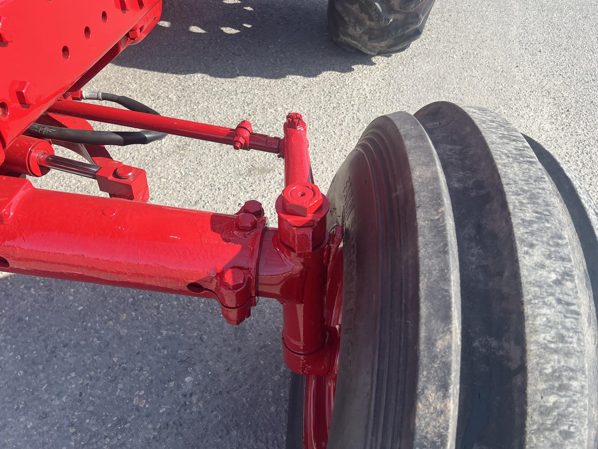 1975 International Harvester 1466 Tractor