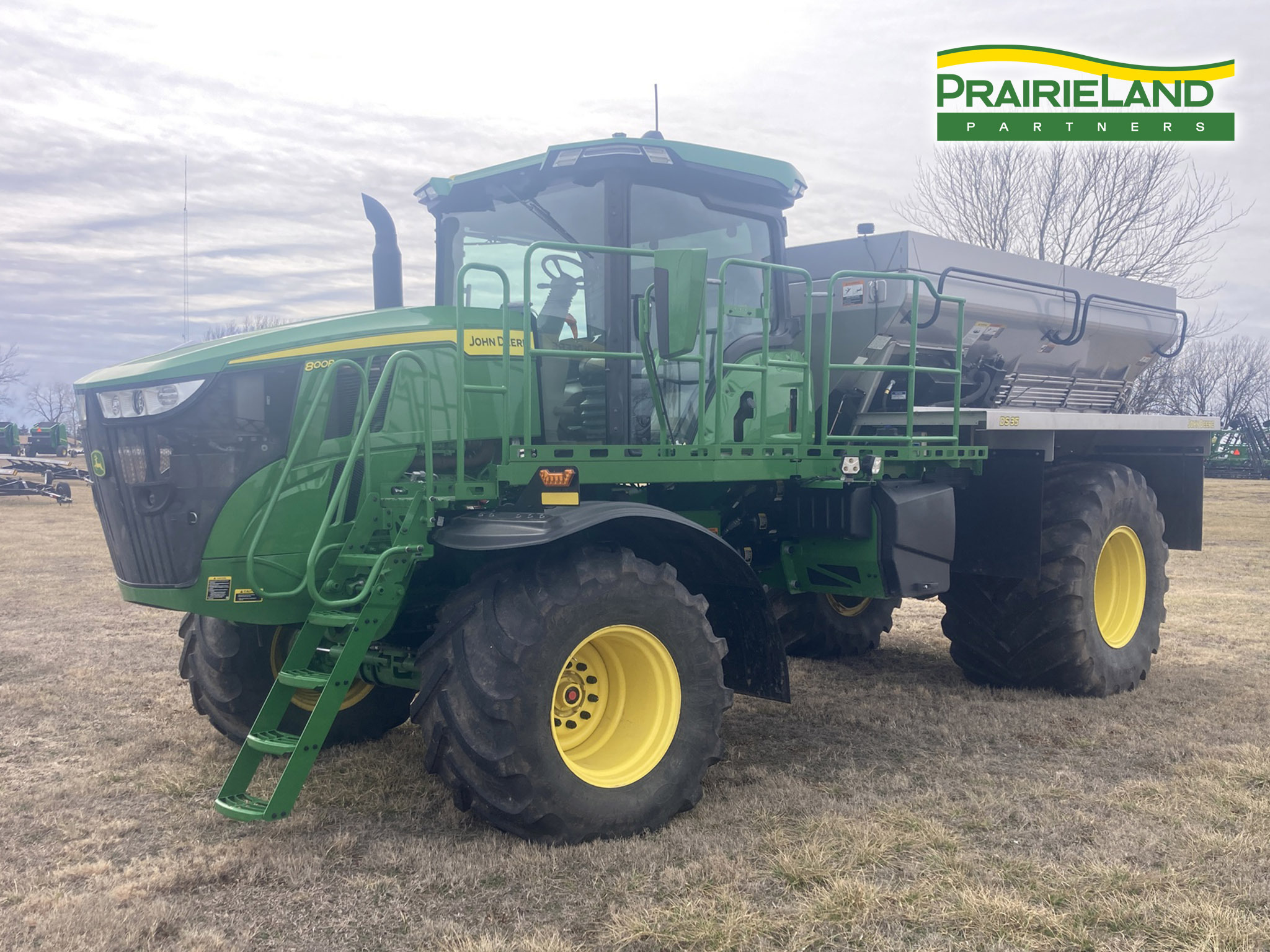 2023 John Deere 800R Self-Propelled Fertilizer Spreader