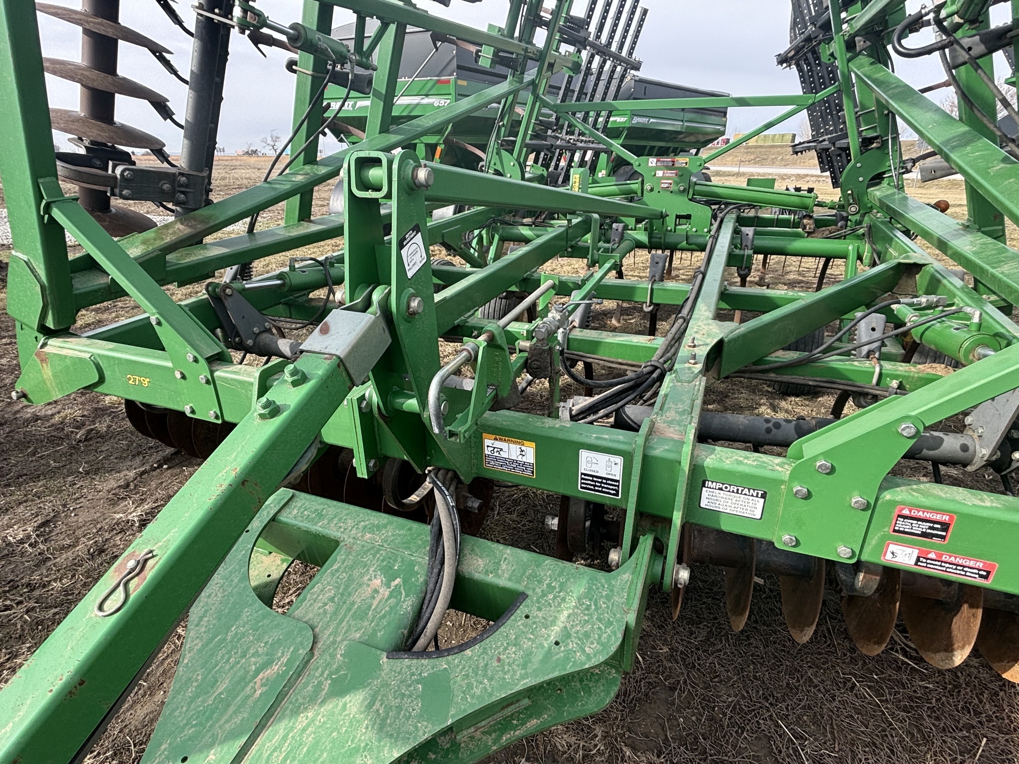 2009 John Deere 2310 Soil Finisher