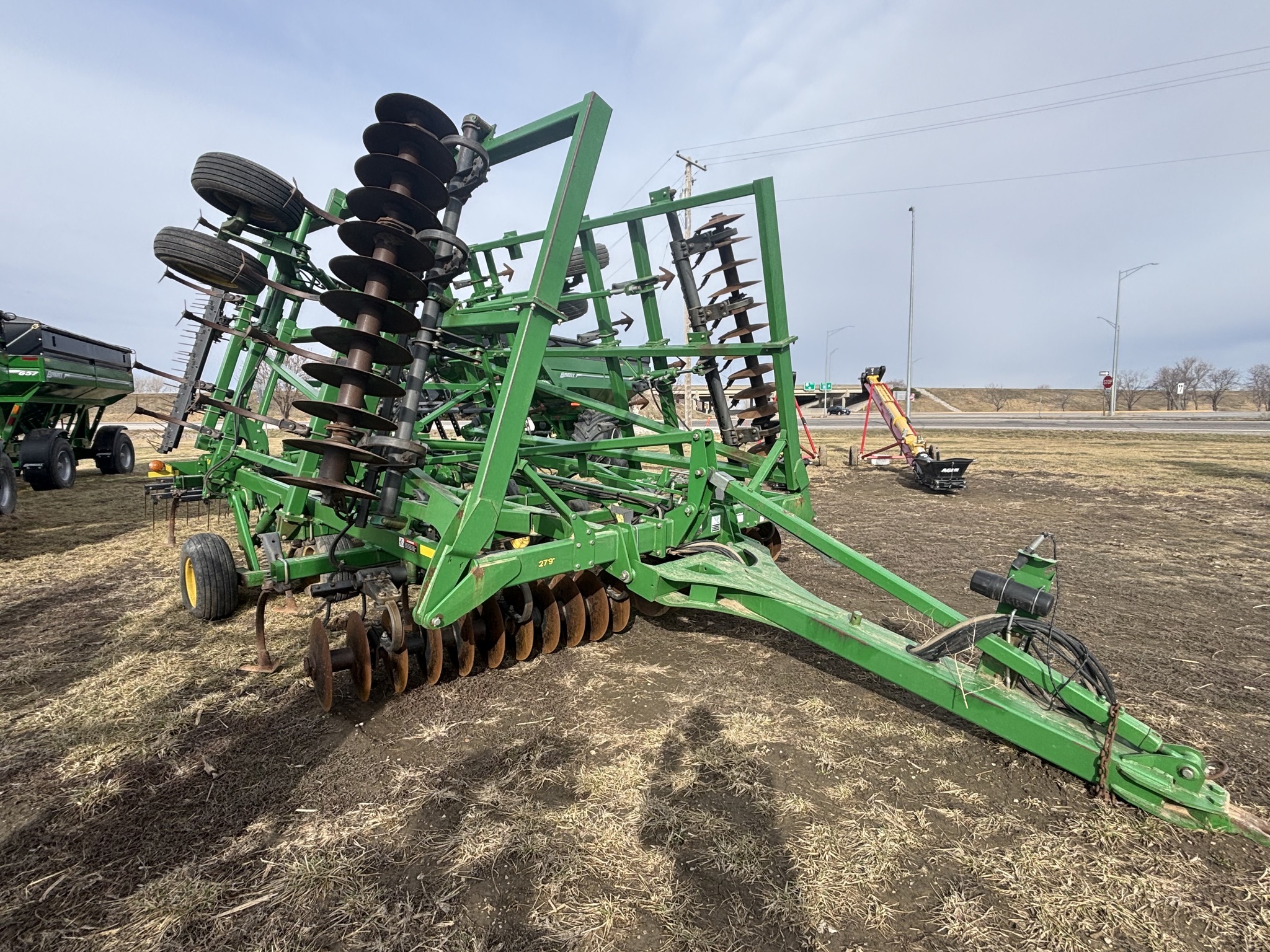 2009 John Deere 2310 Soil Finisher