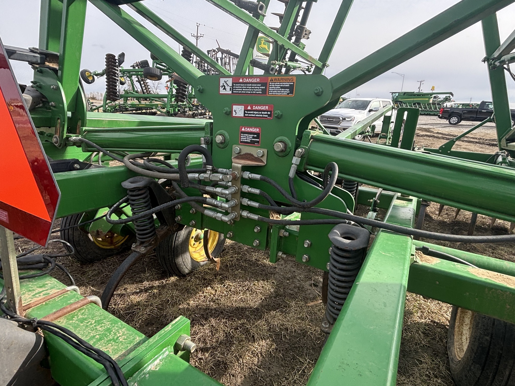 2009 John Deere 2310 Soil Finisher