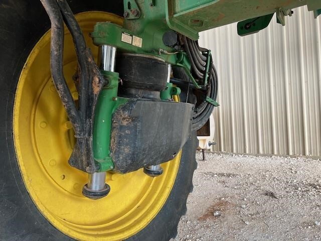 2020 John Deere R4045 Self-Propelled Sprayer