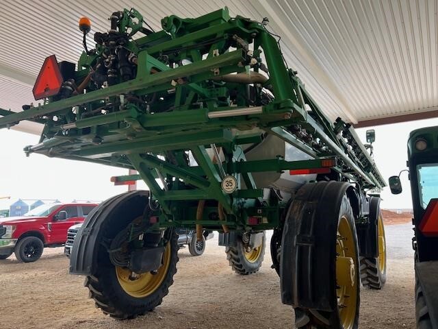 2020 John Deere R4045 Self-Propelled Sprayer