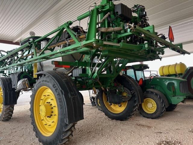 2020 John Deere R4045 Self-Propelled Sprayer
