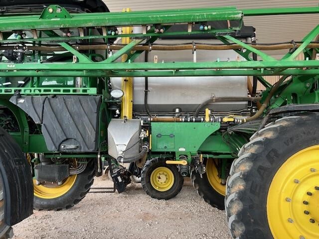 2020 John Deere R4045 Self-Propelled Sprayer