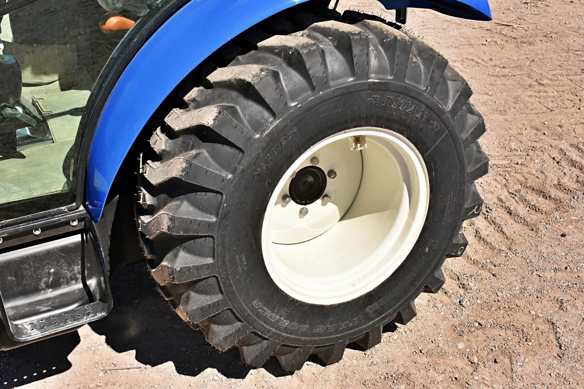 2024 New Holland Boomer 40 Tractor