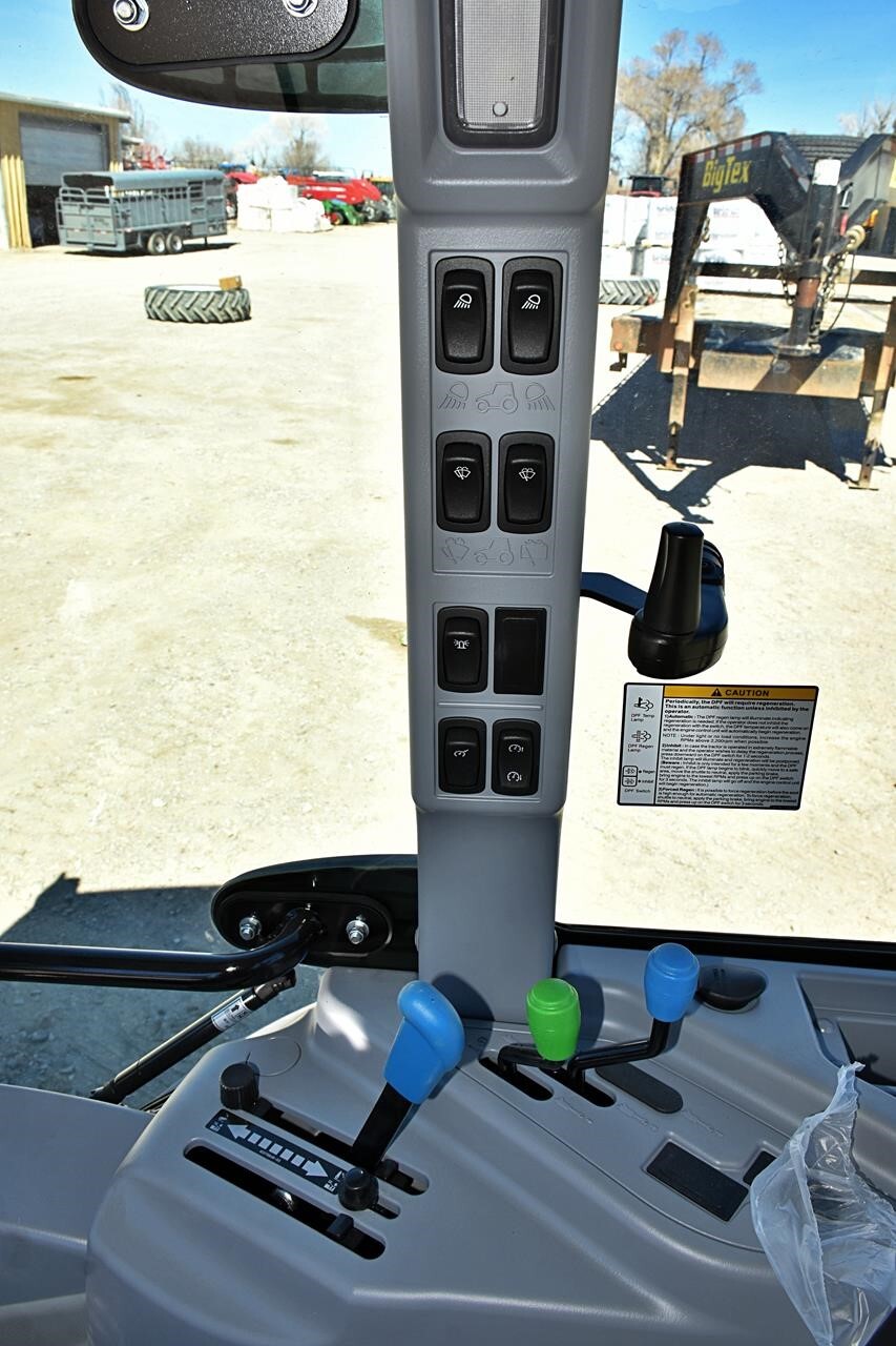 2024 New Holland Boomer 40 Tractor