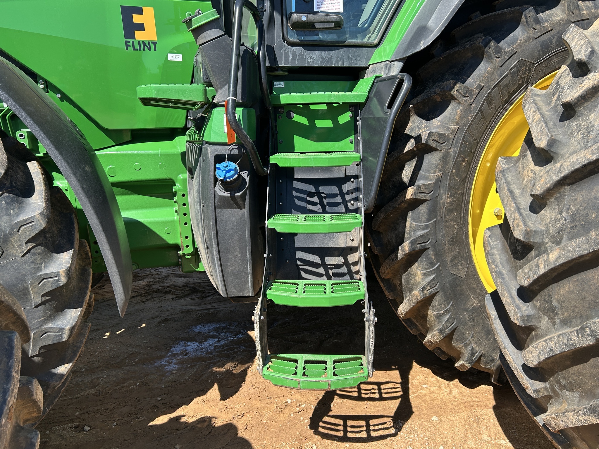 2024 John Deere 8R 310 Tractor