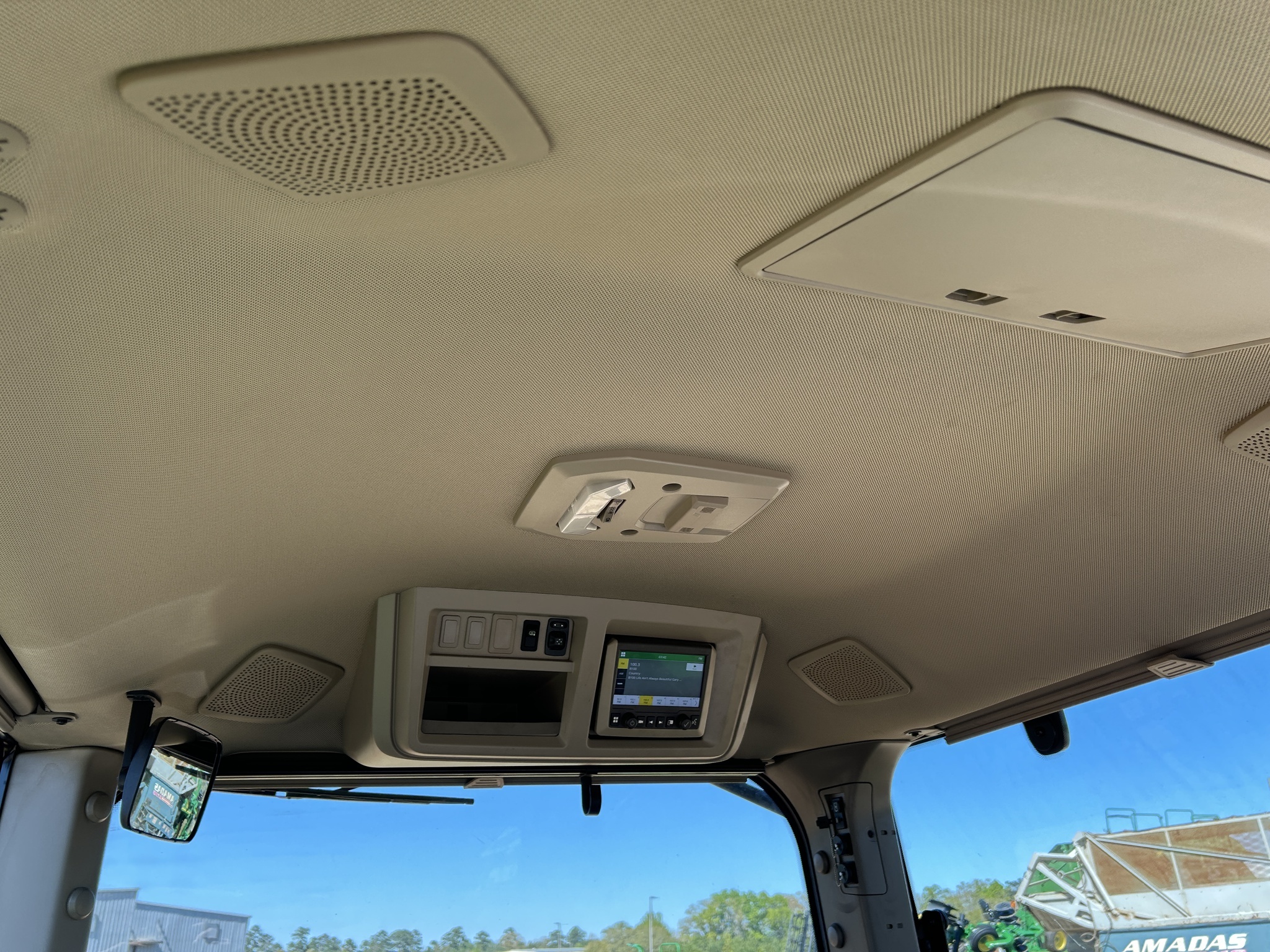 2024 John Deere 8R 310 Tractor