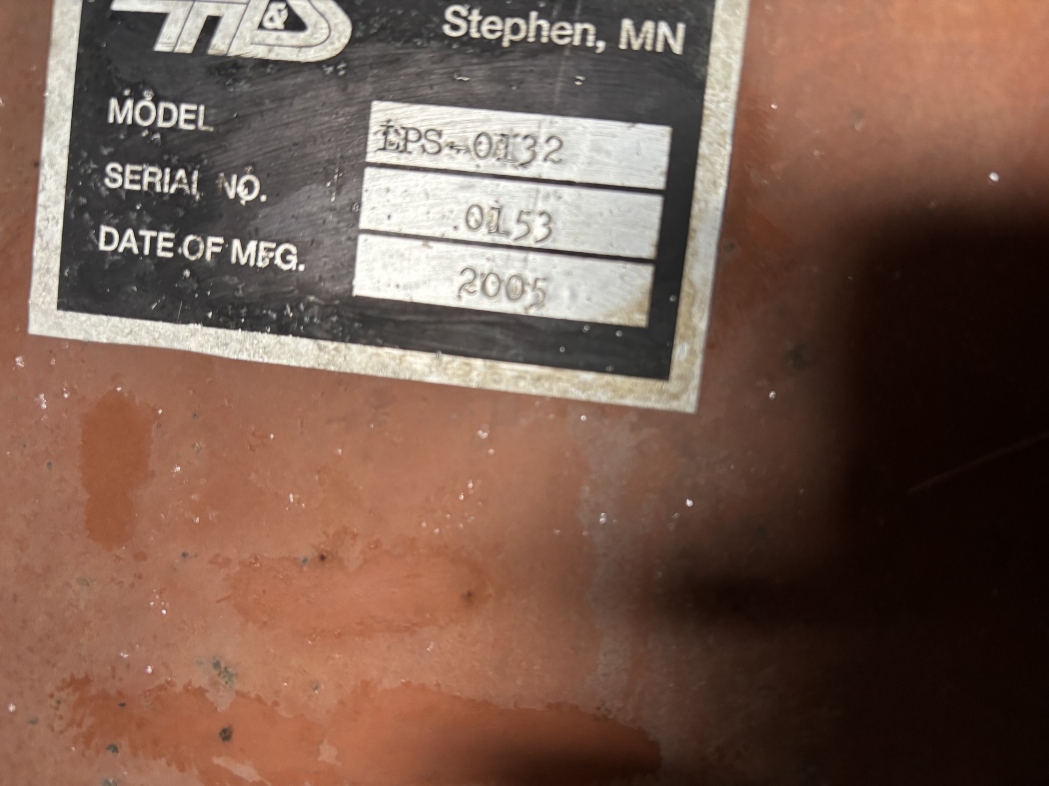 2005 H & S 132 Pull-Type Sprayer