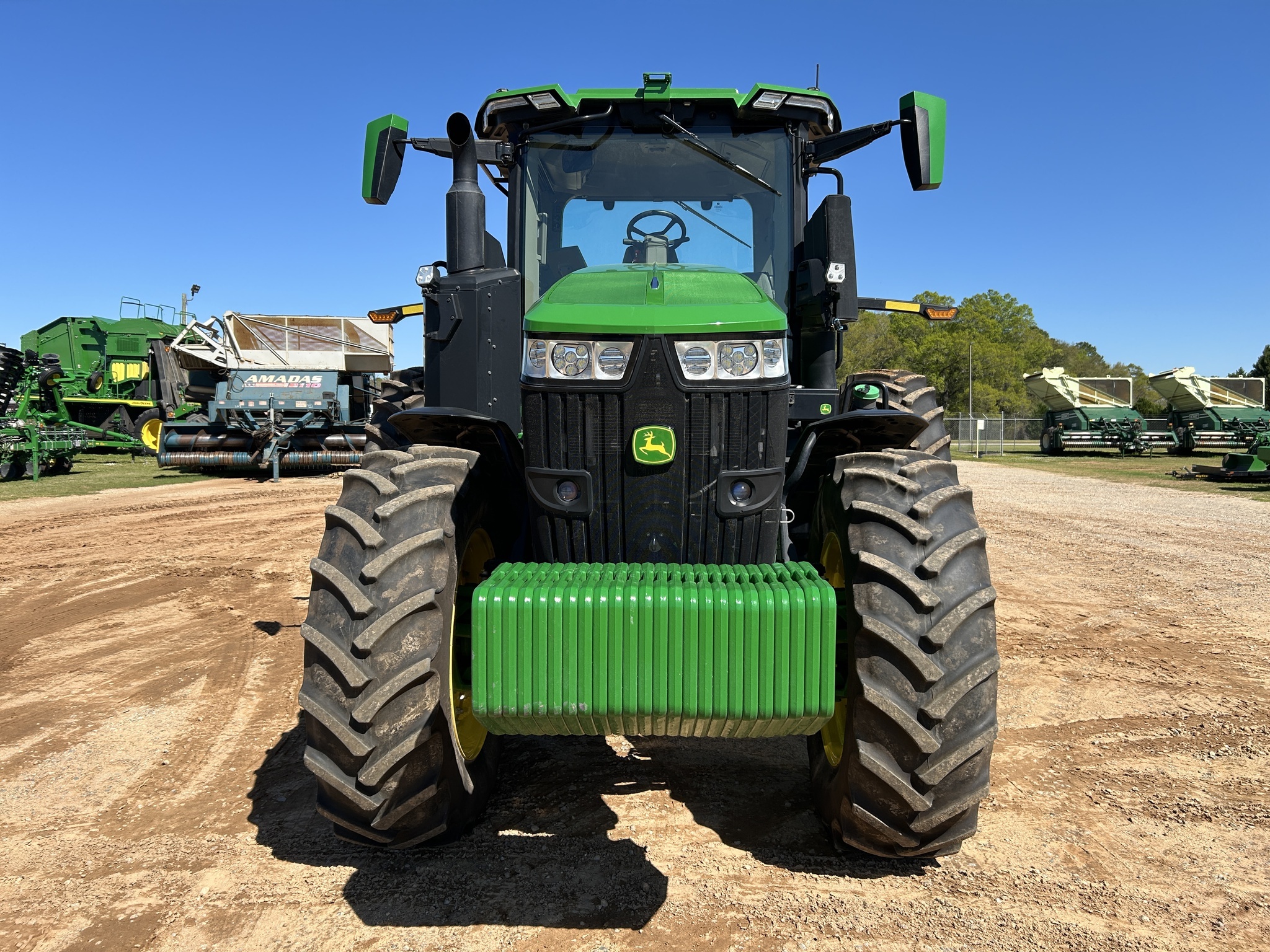 2023 John Deere 7R 210 Tractor