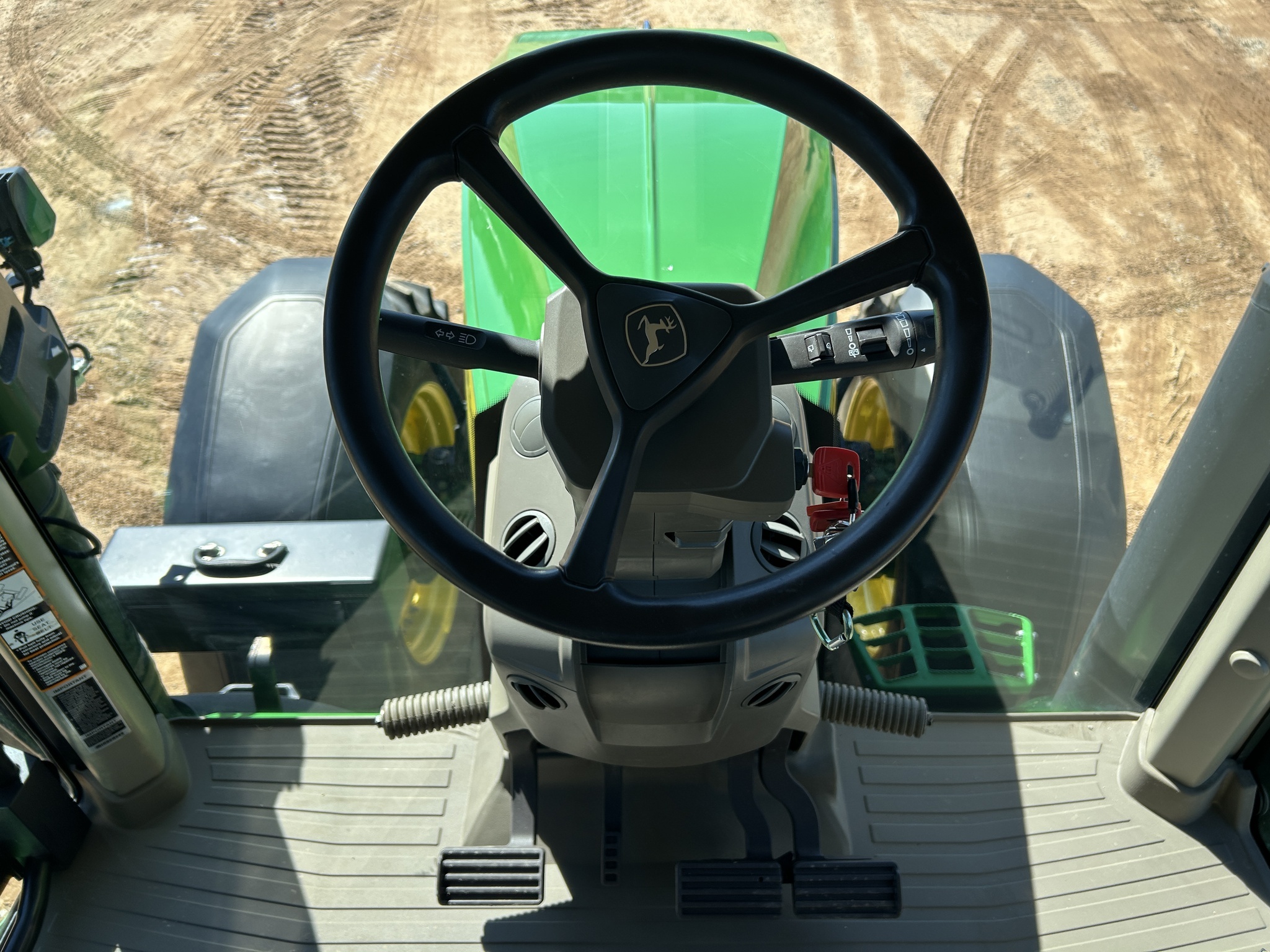 2023 John Deere 7R 210 Tractor