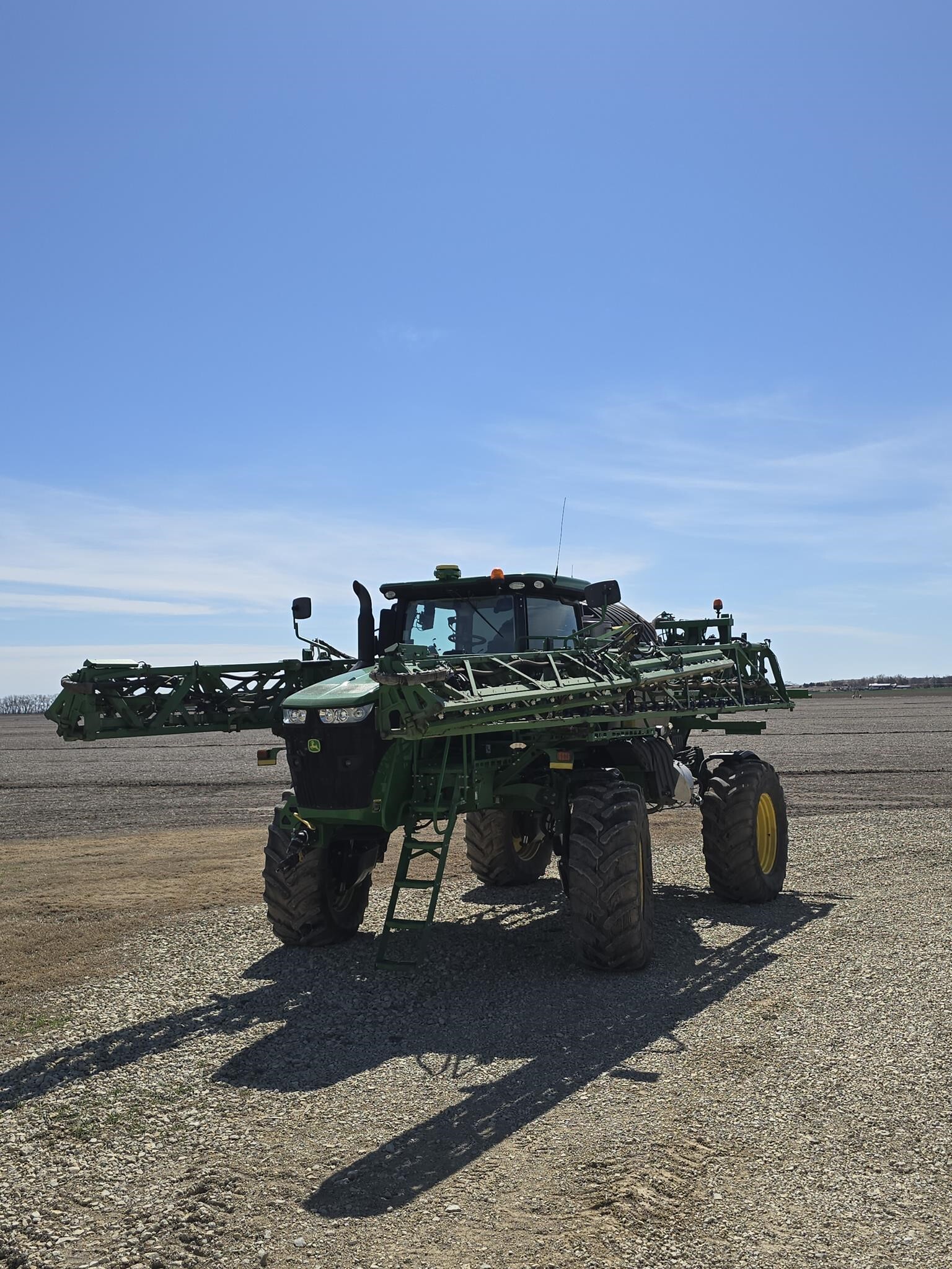 2019 John Deere R4044 Self-Propelled Sprayer